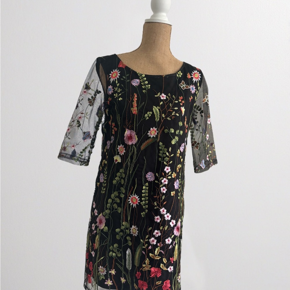 Single Black Sheath Dress with 3/4 Sleeves for Wedding Guest